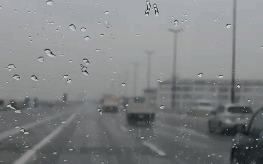 雨の日のドライブ